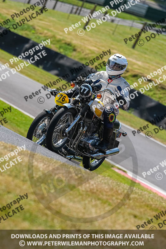 cadwell park;cadwell park photographs;cadwell trackday photographs;enduro digital images;event digital images;eventdigitalimages;peter wileman photography;racing digital images;trackday digital images;trackday photos